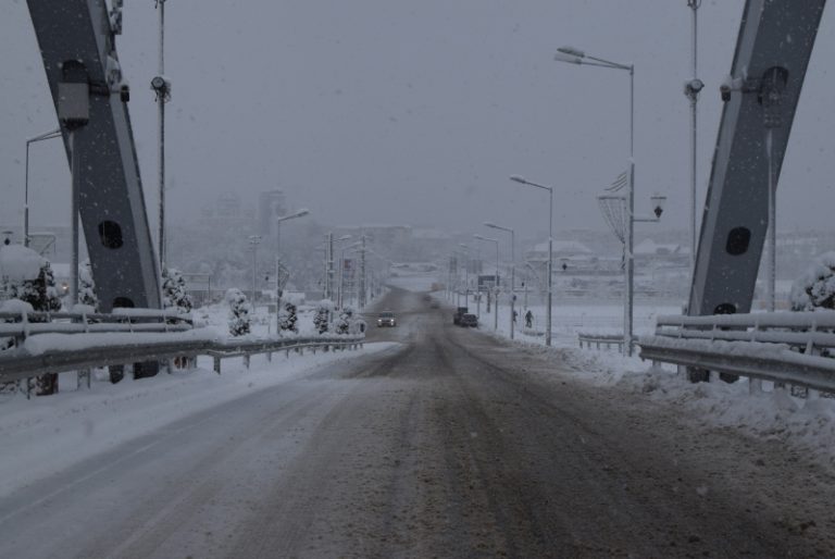 La Mioveni se intervine permanent pe străzi pentru a se putea circula fără probleme!