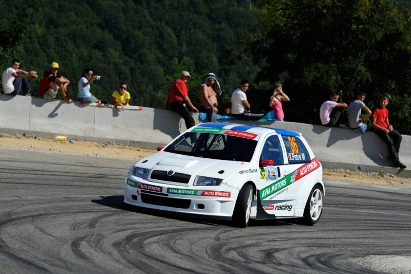 Timp de o săptămână, atenția motorsportului din România se mută în județul Argeș, o zonă cu o bogată istorie a curselor auto