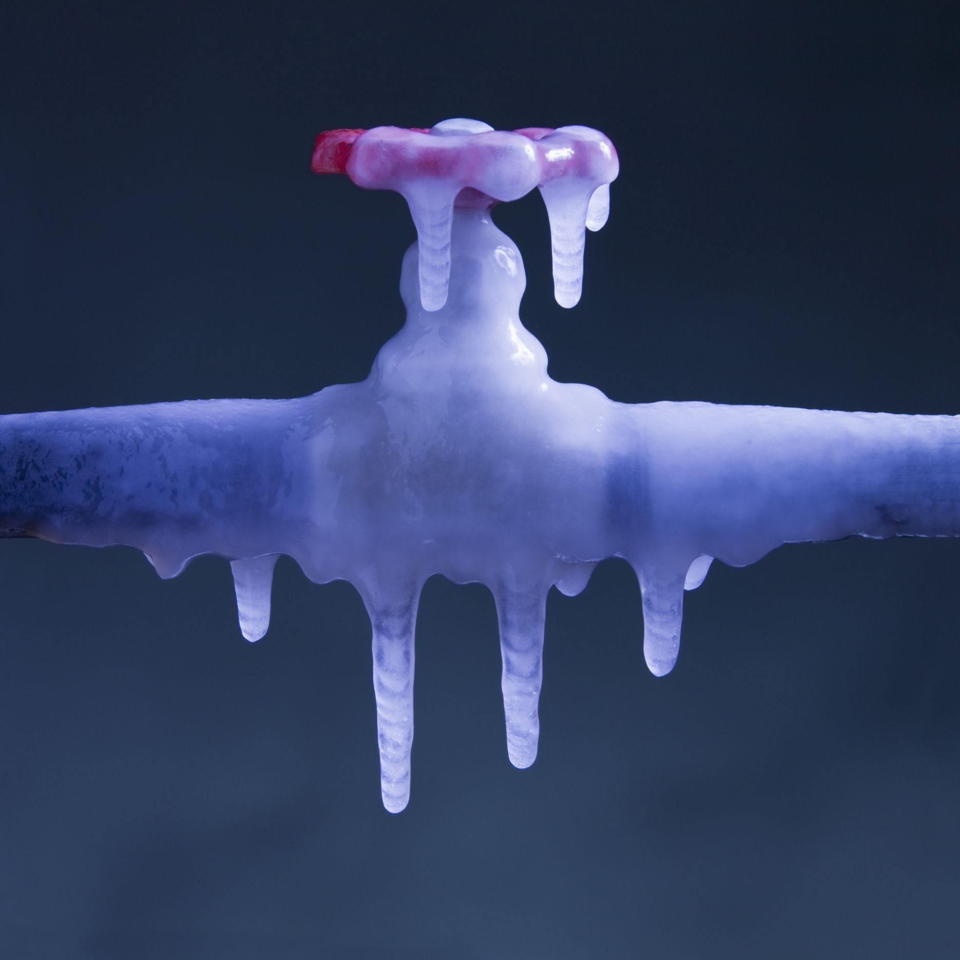 Măsuri de protejare a instalaţiilor de apă împotriva îngheţului!
