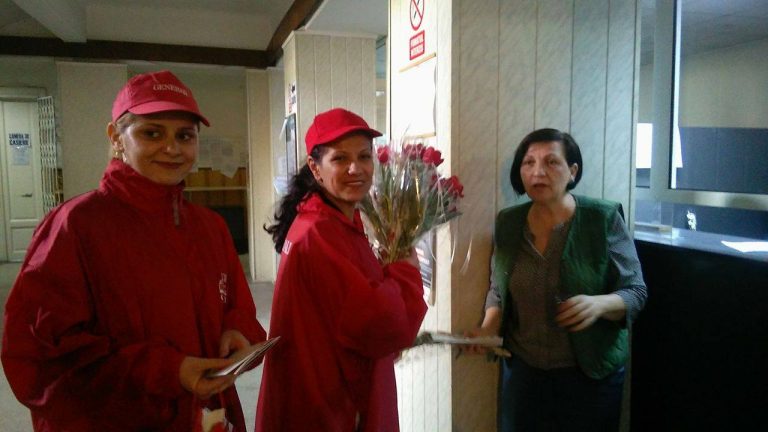 Generali în acţiune! Au bucurat sufletele doamnelor şi domnişoarelor!