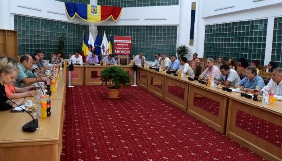 Şedinţă de consiliu la Mioveni!