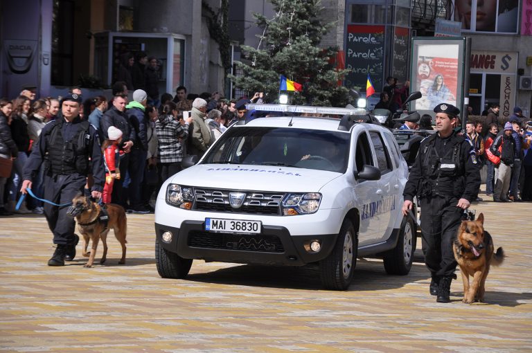 Jandarmii argeşeni vor asigura buna desfăşurare a spectacolului din centrul Piteştiului!