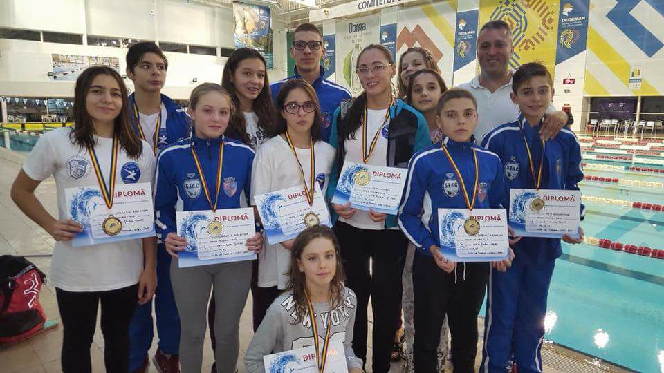 Medalii pentru înotătorii de la Mioveni!