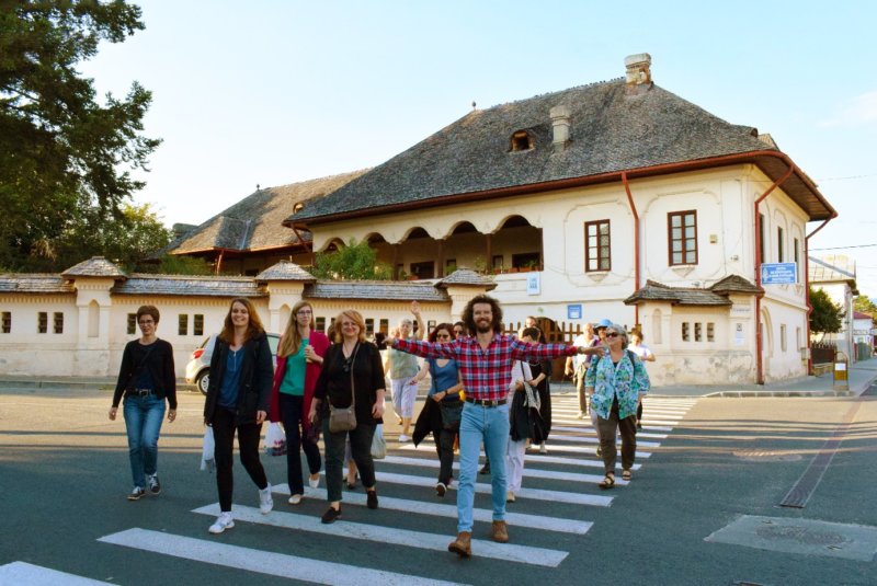 Zeci de turiști au luat la pas monumentele istorice din orașul Câmpulung
