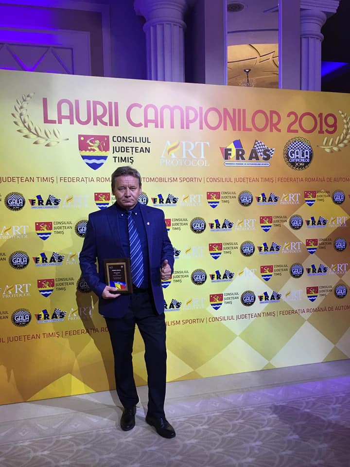 Bălileștiul se mândrește cu arbitrul Adrian Pavel premiat de FRAS