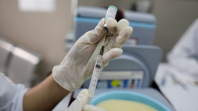 Comisia Europeană a semnat un contract cu o firmă care va asigura 300 de milioane de vaccinuri anti-Covid