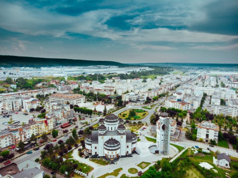Atenţie, se opreşte curentul electric… Atenţie, se opreşte curentul electric…