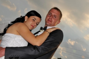 Cristian Toader alături de soția sa, atunci când și-au jurat iubire veșnică!