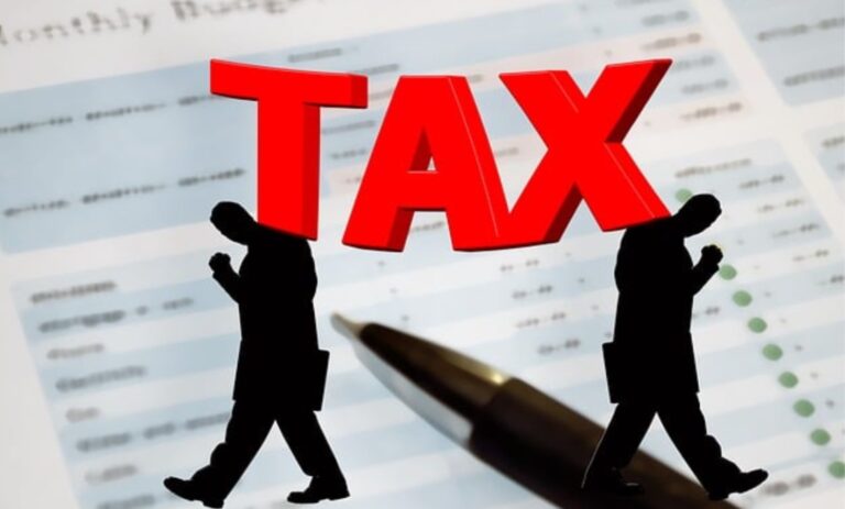 DEZASTRU de la 1 octombrie. Lista noilor taxe şi impozite