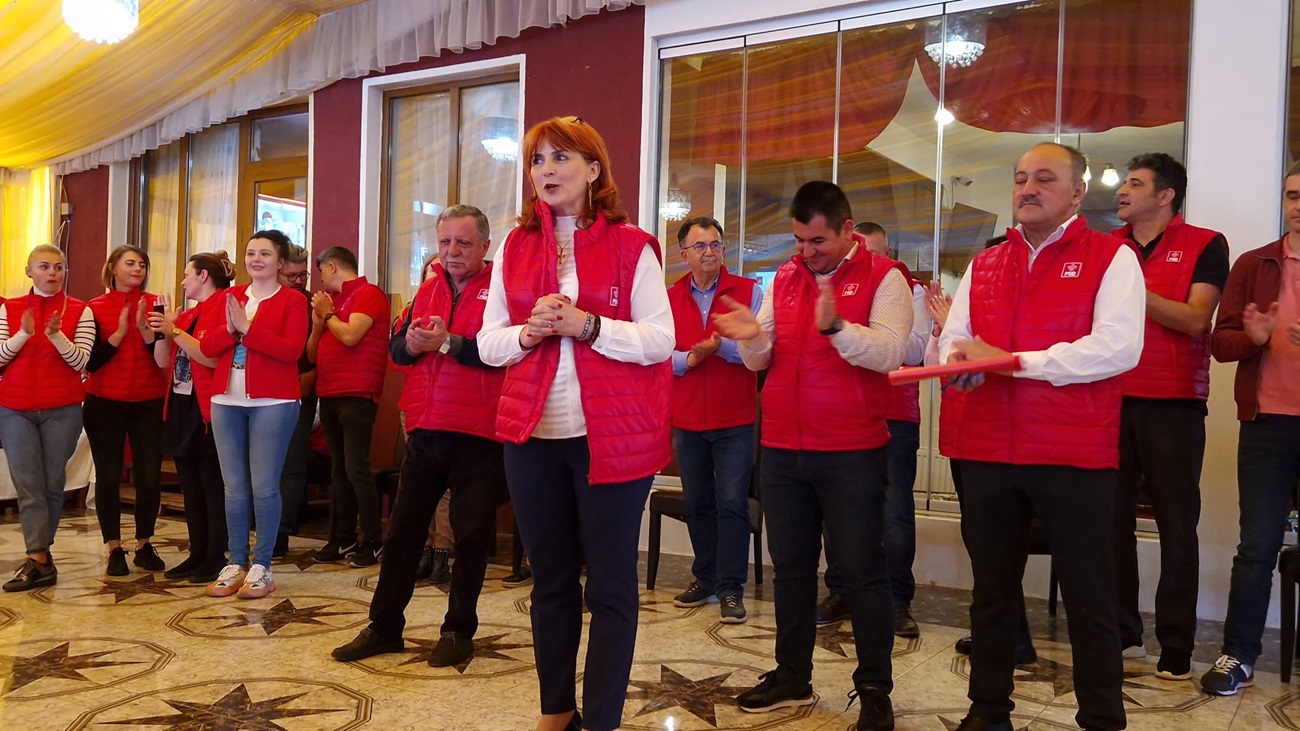VIDEO. La Vlădești se va scrie istorie - prima femeie primar Elena Dică Hristu