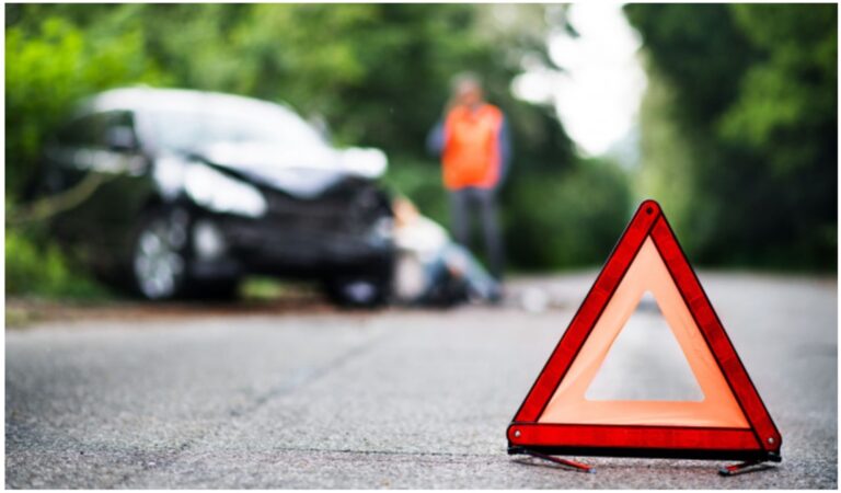 Polițiști din Argeș regizau accidente rutiere. Cum erau păcălite firmele de asigurări?