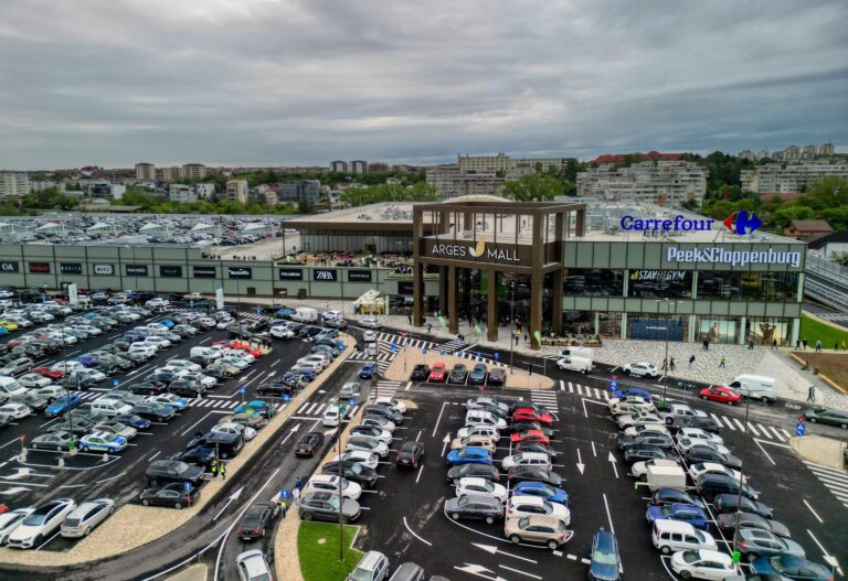 Locuri de muncă ca la PIAȚĂ, în Argeș. Aproape 1000 de posturi vacante ale firmelor scoase la bătaie într-un loc inedit Locuri de muncă ca la PIAȚĂ, în Argeș. Aproape 1000 de posturi vacante ale firmelor scoase la bătaie într-un loc inedit